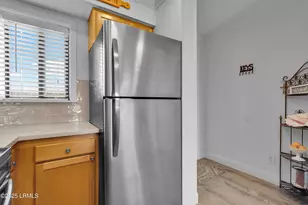 663 William Hilton Pkwy, Hilton Head Island, SC 29928 - Photo 16