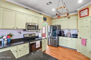 8 E River Dr, Beaufort, SC 29907 - Photo 30