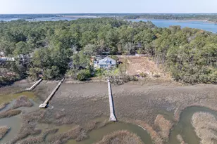 8 E River Dr, Beaufort, SC 29907 - Photo 4