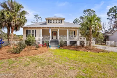 8 E River Drive, Beaufort, SC 29907 - Photo 1