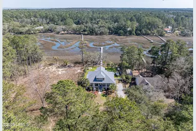 8 E River Drive, Beaufort, SC 29907 - Photo 2