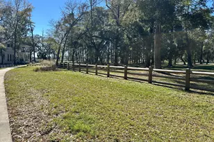 202 Harborview Dr, Beaufort, SC 29907 - Photo 1