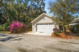 611 Huguenin Dr, Beaufort, SC 29902 - Photo 56