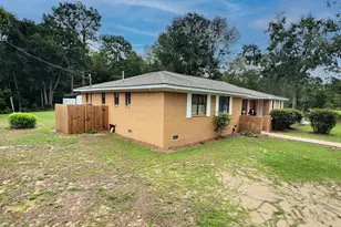 532 Stokes Bluff Rd, Garnett, SC 29922 - Photo 4