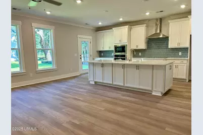 1 Alumni Road, Beaufort, SC 29907 - Photo 14