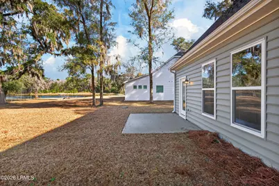 1 Alumni Road, Beaufort, SC 29907 - Photo 20