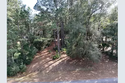 213 Old Plantation Drive W, Beaufort, SC 29907 - Photo 8