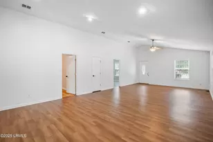 1205 Duncan Dr, Beaufort, SC 29902 - Photo 12