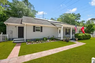 1205 Duncan Dr, Beaufort, SC 29902 - Photo 2