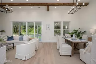 13 Woods Ln, Beaufort, SC 29907 - Photo 10