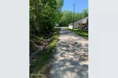 625 Elm Street W, Hampton, SC 29924 - Photo 8