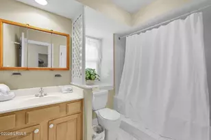 70 Shipyard Dr, Hilton Head Island, SC 29928 - Photo 32