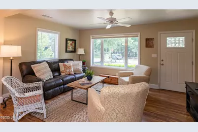 1904 Park Avenue, Beaufort, SC 29902 - Photo 2