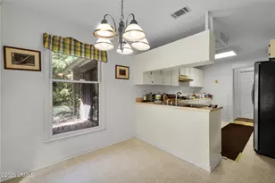 1 Pickens St, Beaufort, SC 29907 - Photo 12