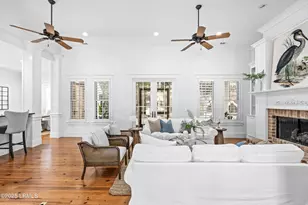 17 Oldfield Village Rd, Bluffton, SC 29909 - Photo 10