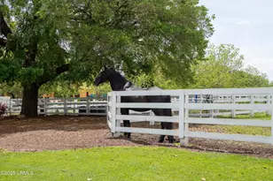 17 Oldfield Village Rd, Bluffton, SC 29909 - Photo 78