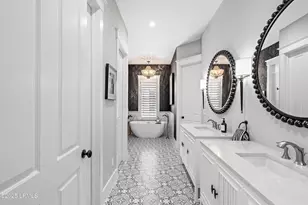 17 Oldfield Village Rd, Bluffton, SC 29909 - Photo 18