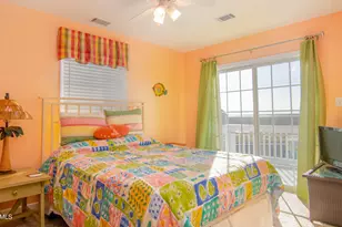 71 Harbour Key Dr, Harbor Island, SC 29920 - Photo 18