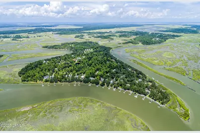 205 Distant Island Drive, Beaufort, SC 29907 - Photo 1