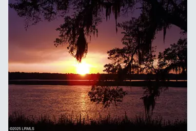 205 Distant Island Drive, Beaufort, SC 29907 - Photo 18