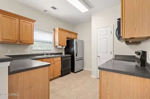 39 Woods Bay Rd, Bluffton, SC 29910 - Photo 18