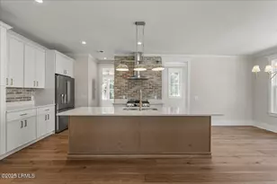 2204 National St, Beaufort, SC 29902 - Photo 8