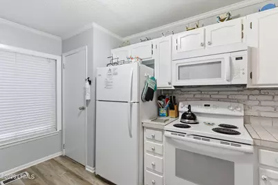 3 Cedar Reef Drive #E-108, Harbor Island, SC 29920 - Photo 8
