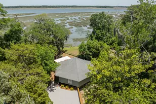 1203 Laudonniere St, Beaufort, SC 29902 - Photo 6