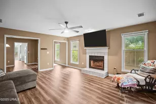 2605 Joshua Cir, Beaufort, SC 29902 - Photo 2