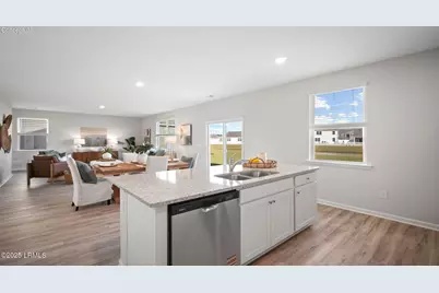 695 Sanctuary Drive, Ridgeland, SC 29936 - Photo 2