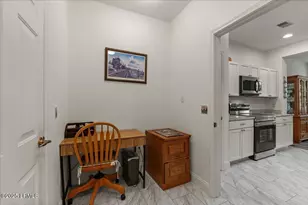 61 Hampton Cir, Bluffton, SC 29909 - Photo 12