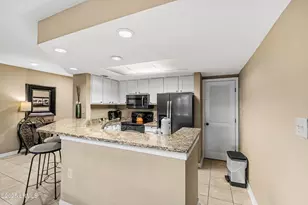 13 Harbourside Ln, Hilton Head Island, SC 29928 - Photo 8