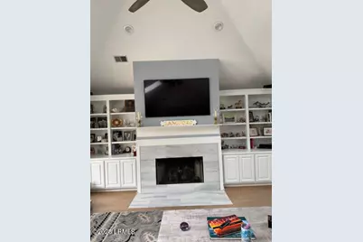 408 Island Circle E, Saint Helena Island, SC 29920 - Photo 6