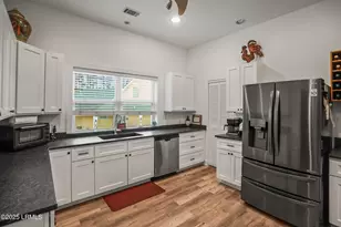 823 Battle Cut Rd, Ridgeland, SC 29936 - Photo 68