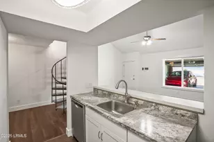 900 Brotherhood Rd, Beaufort, SC 29902 - Photo 12