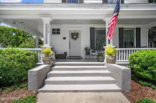1215 Prince St, Beaufort, SC 29902 - Photo 2