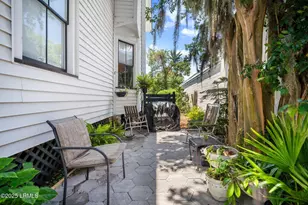 1215 Prince St, Beaufort, SC 29902 - Photo 8