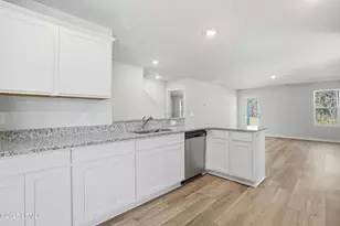 457 Waters Edge Wy, Hardeeville, SC 29927 - Photo 6