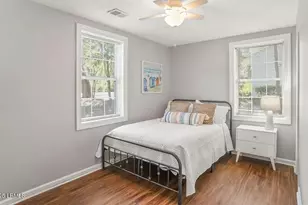 162 James St, Beaufort, SC 29902 - Photo 10