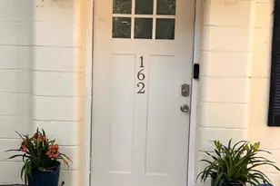 162 James St, Beaufort, SC 29902 - Photo 2