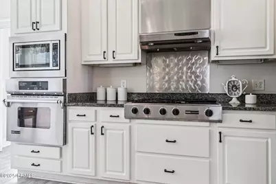 25 Petigru Drive, Beaufort, SC 29902 - Photo 10