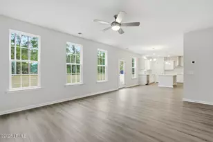 101 Furrow Ln, Beaufort, SC 29907 - Photo 10