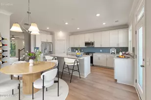 429 Parkside Commons, Bluffton, SC 29910 - Photo 10