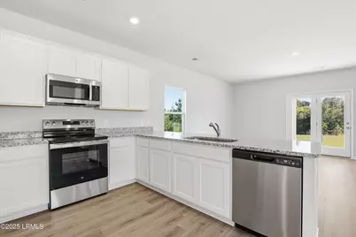 598 Aviation Drive, Ridgeland, SC 29936 - Photo 6