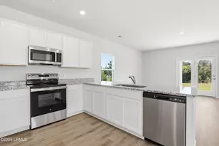 598 Aviation Dr, Ridgeland, SC 29936 - Photo 6