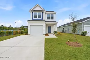 598 Aviation Dr, Ridgeland, SC 29936 - Photo 1