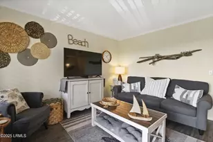 40 Folly Field Rd, Hilton Head Island, SC 29928 - Photo 16