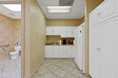 20 Capital Drive, Hilton Head Island, SC 29926 - Photo 12