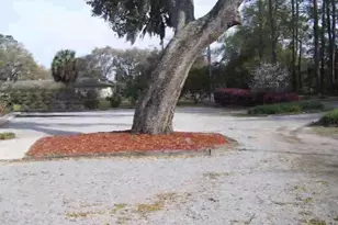 491 Parris Island Gateway, Beaufort, SC 29906 - Photo 1