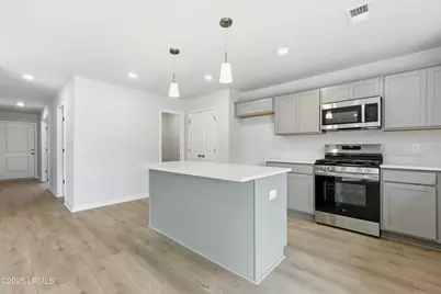 458 Waters Edge Way, Hardeeville, SC 29927 - Photo 2